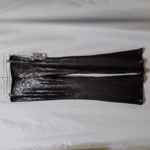 Future Collective with Kahlana Barfield Brown High-Rise Sequin Flare Pan… - Picture 11 of 16